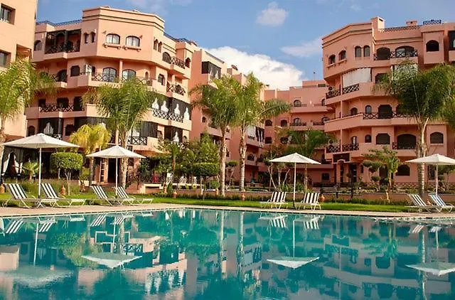 Deluxe Apartment - Premium Village contacts